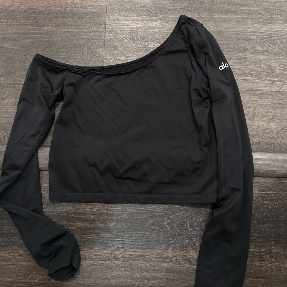 Alo Black sheer glow Off-Shoulder Long Sleeve Top